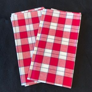 Longaberger Picnic Plaid Napkins. NEW. Set of 2